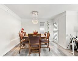 13755 93a Avenue, Surrey, BC V3V8A9 Photo 11