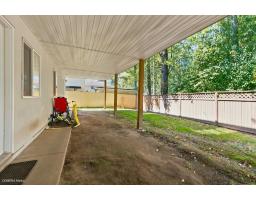13755 93a Avenue, Surrey, BC V3V8A9 Photo 39