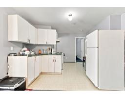 13755 93a Avenue, Surrey, BC V3V8A9 Photo 36