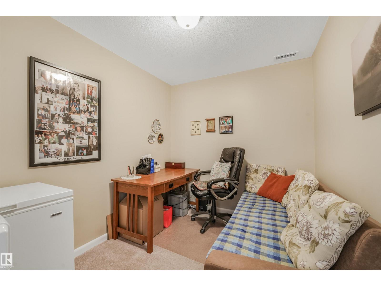 #326 300 PALISADES WY - 35
