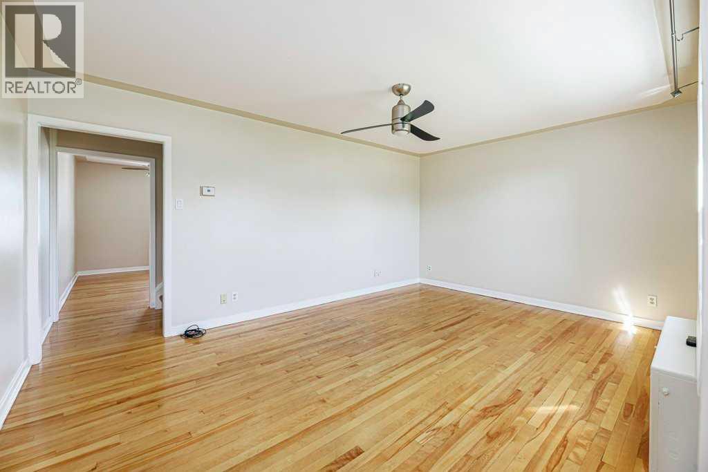 22 Poplar Crescent - 4