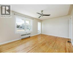 Primary Bedroom - 22 Poplar Crescent, Springbrook, AB T4S1V3 Photo 6
