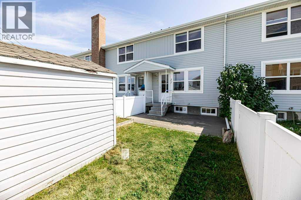 22 Poplar Crescent - Image 33