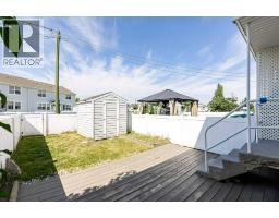 22 Poplar Crescent, Springbrook, AB T4S1V3 Photo 32