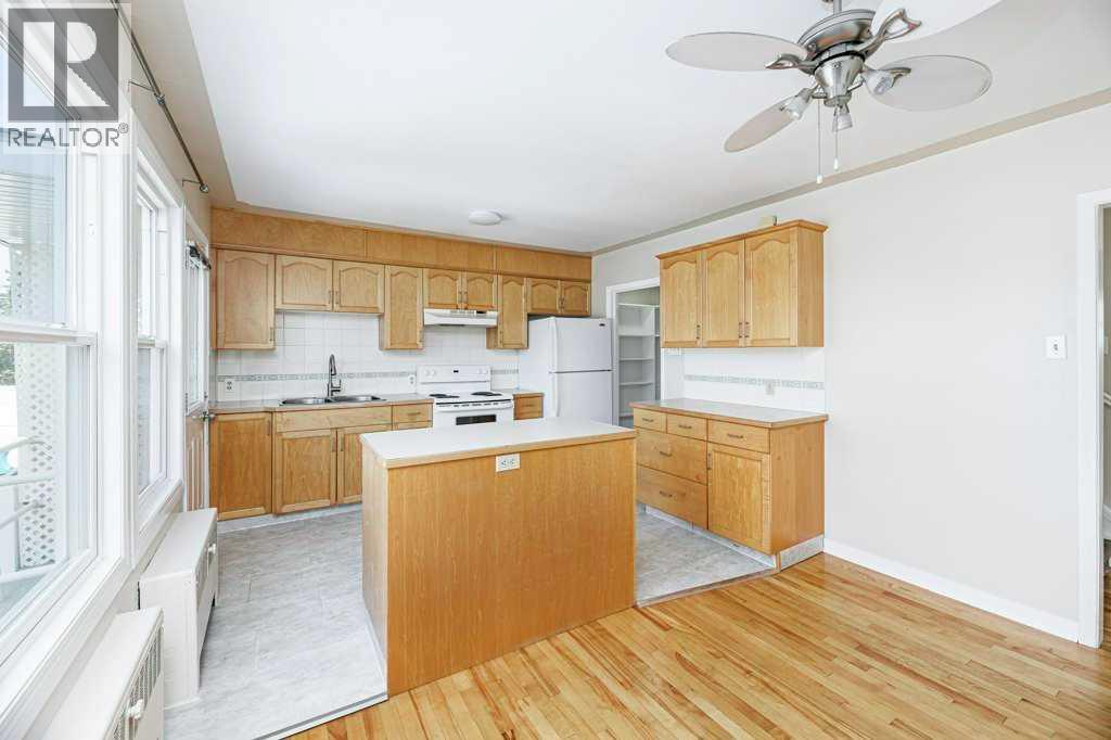 22 Poplar Crescent - Image 10