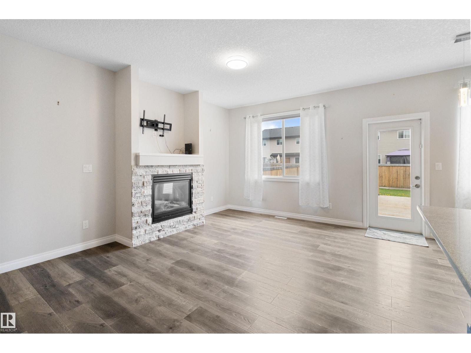 37 ROSEBERRY LN - Image 16