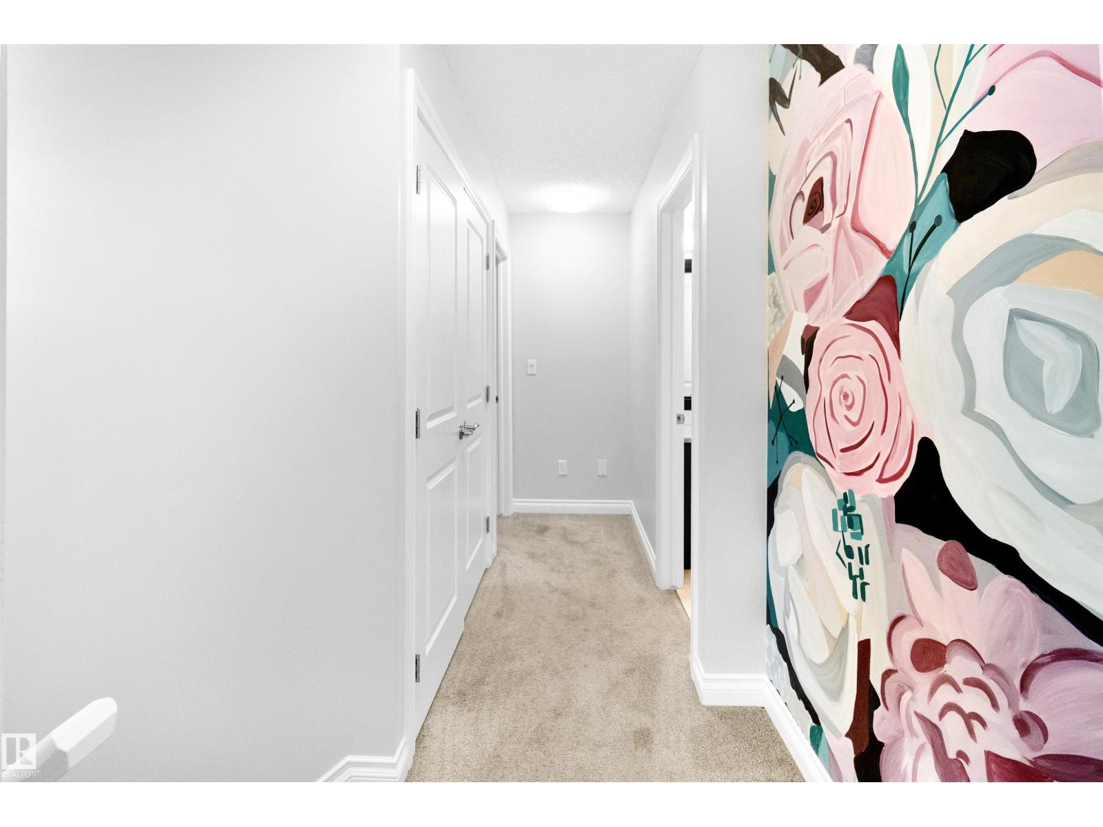 37 ROSEBERRY LN - 19