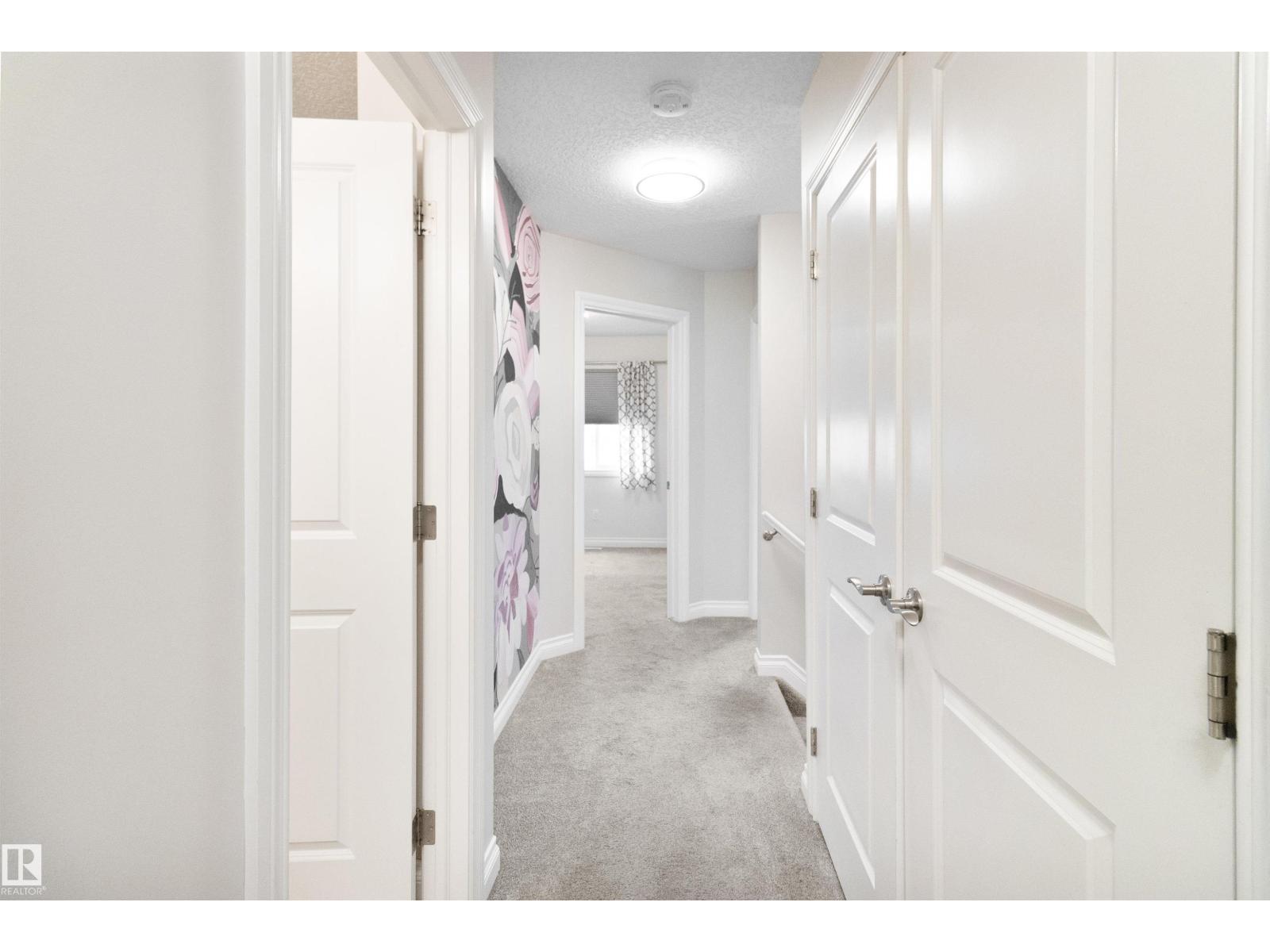 37 ROSEBERRY LN - 20