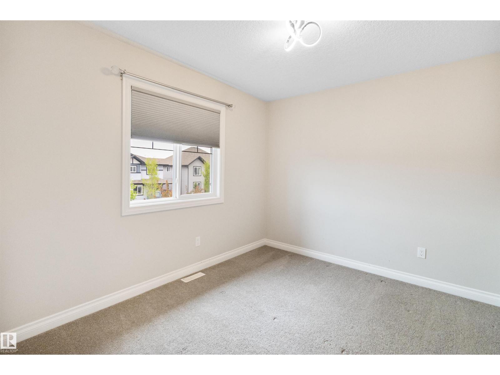 37 ROSEBERRY LN - Image 24