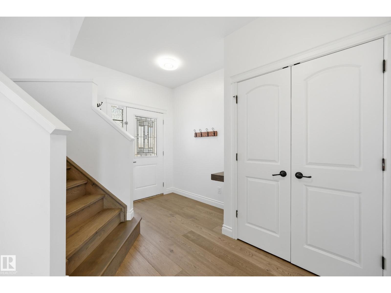 1 SOUTHFORK Close - Photo 5