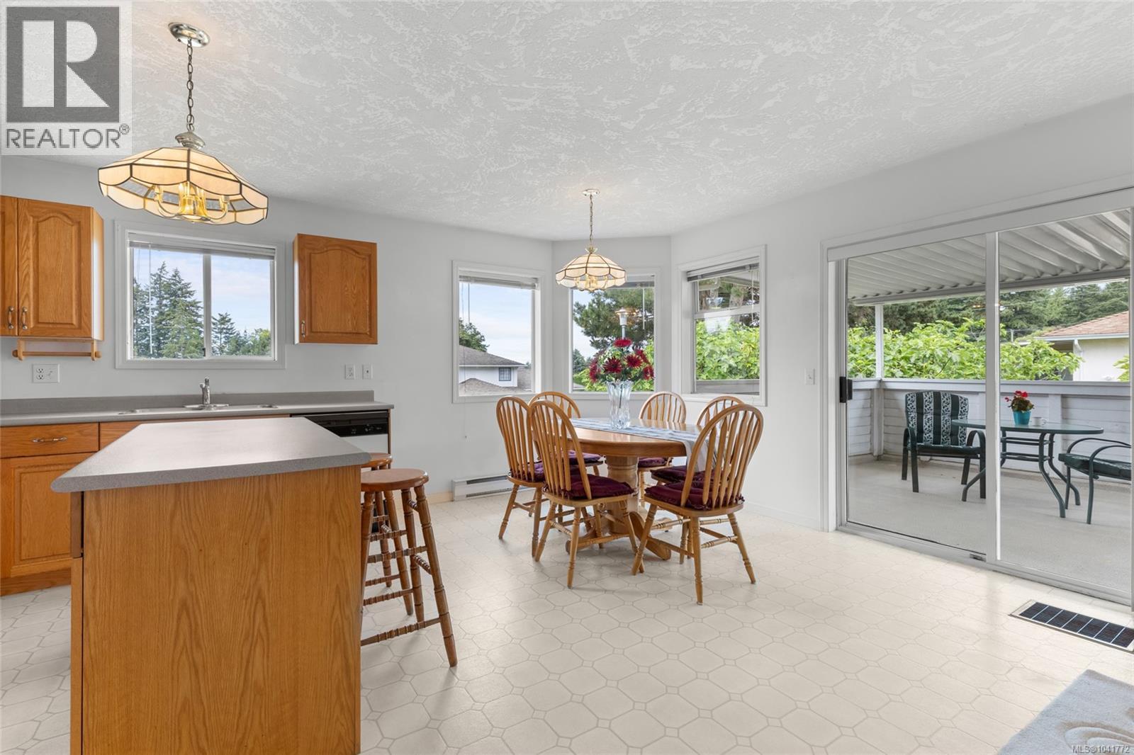 1004 Adeline Pl - 15