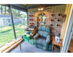 Sunroom - 1999 Garfield Avenue, Ottawa, ON K2C0W7 Photo 12