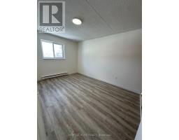 201 - 555 Oxford Street, Oshawa, ON L1J3V5 Photo 6