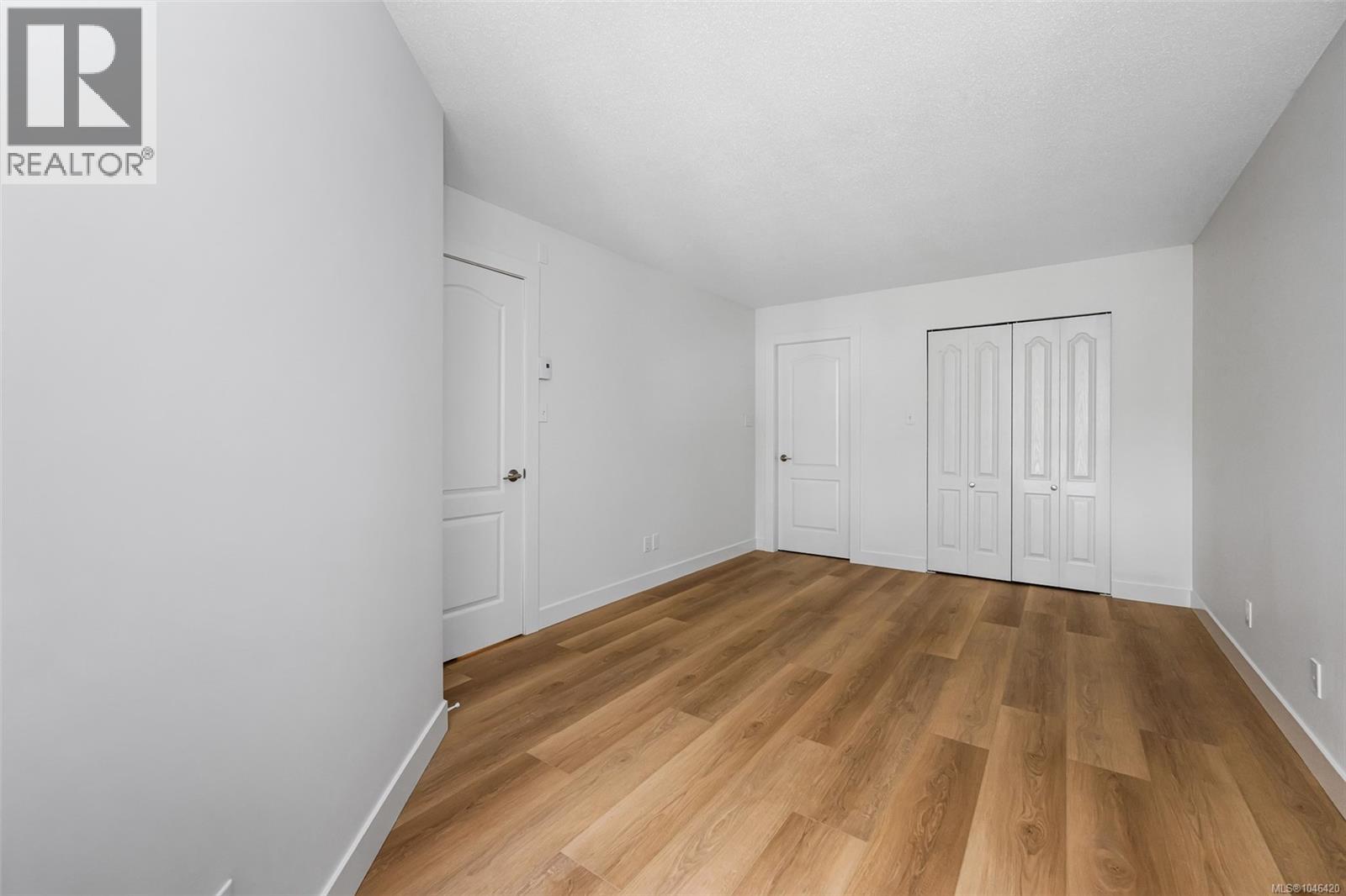 401 1501 Richmond Avenue, Victoria