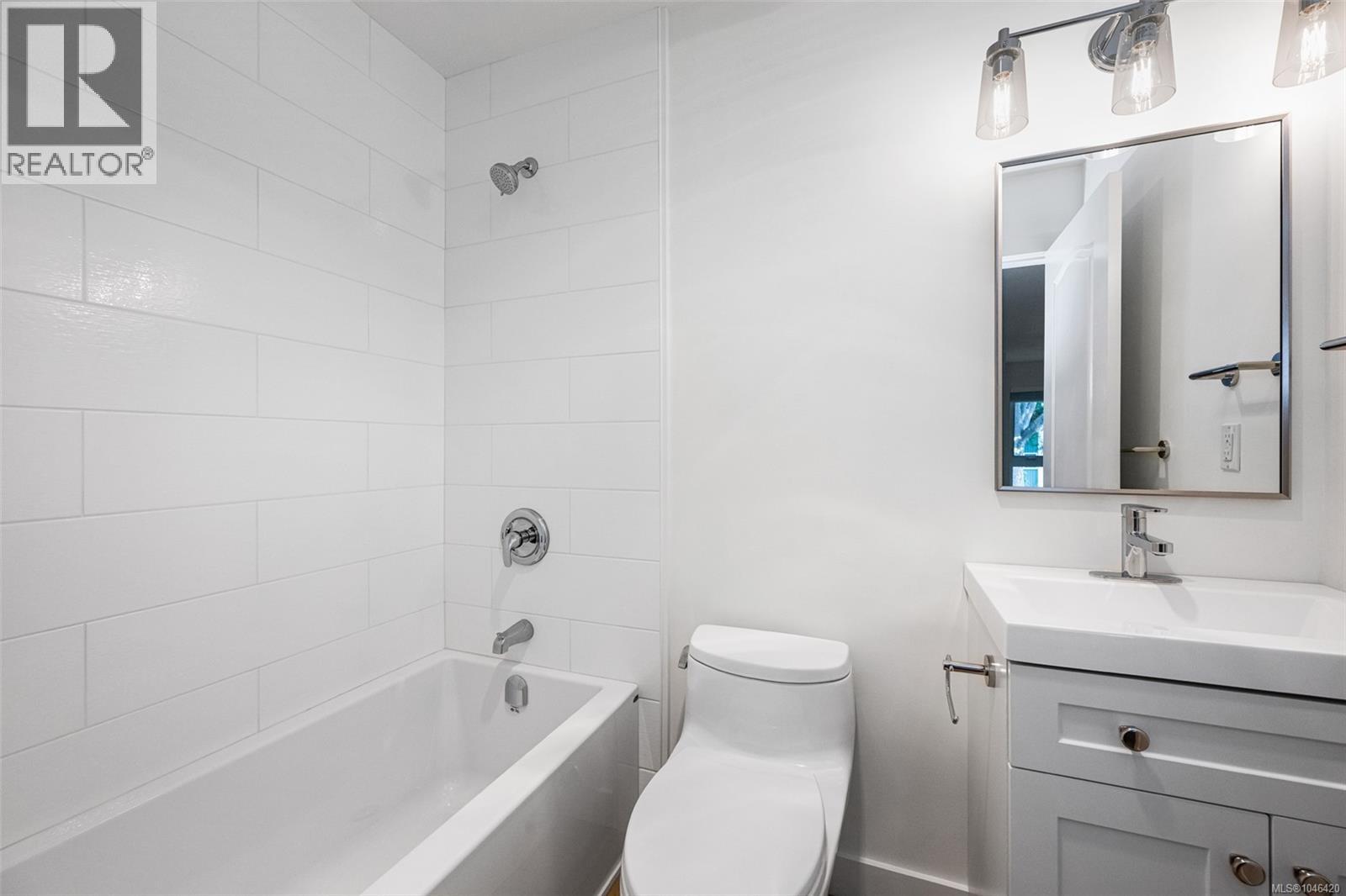 #401 1501 Richmond Ave - 32