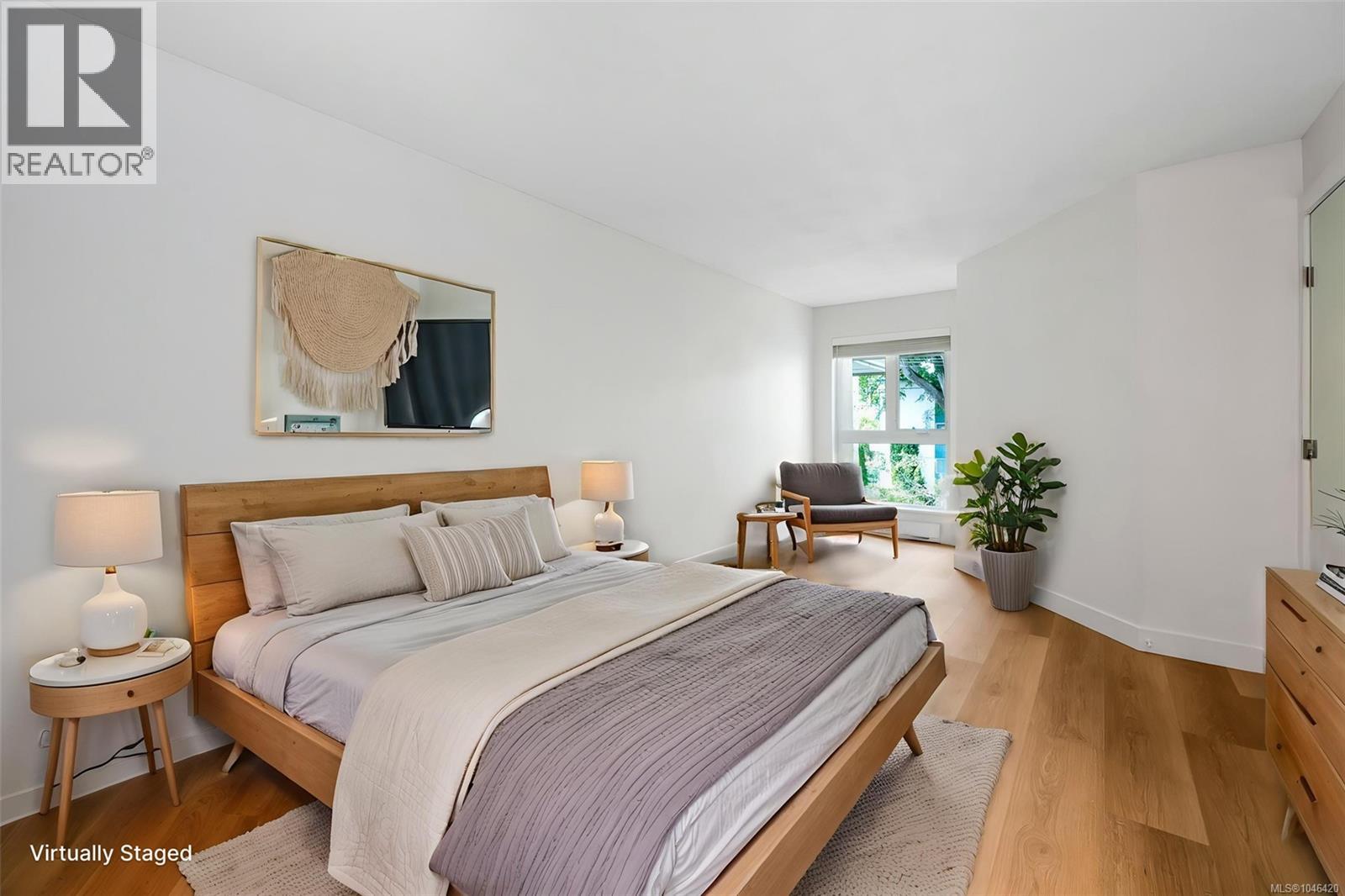 401 1501 Richmond Avenue, Victoria
