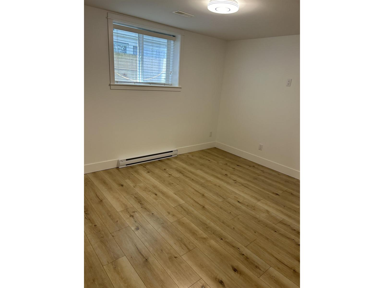 2 Bed, 1 Bath House for Rent in Surrey – Bsmt Suite-17291 1 AVENUE, Surrey – MLS# R3154009 - Image 16
