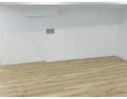 Bsmt Suite-17291 1 Avenue, Surrey, BC V3Z9R2 Photo 8