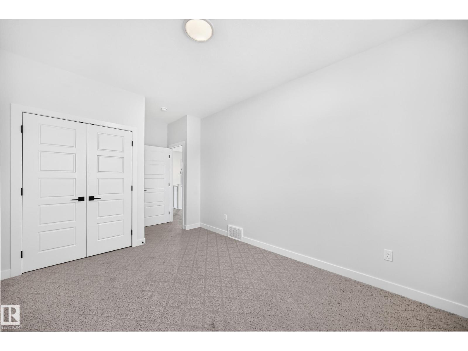 102 Waverly WY - 27