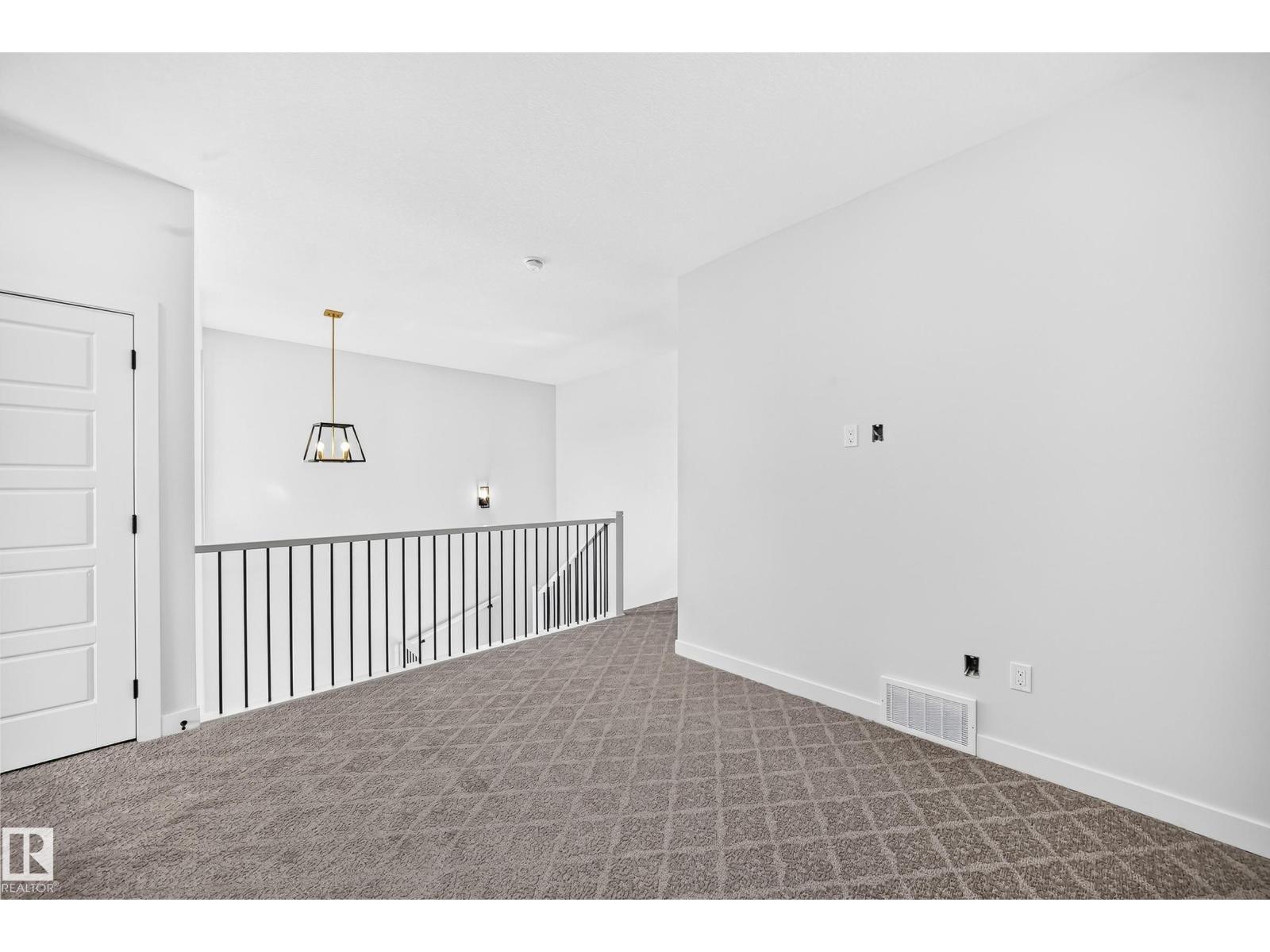 102 Waverly WY - 34