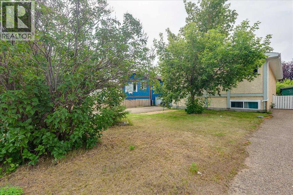 3811 52 Avenue - Image 3