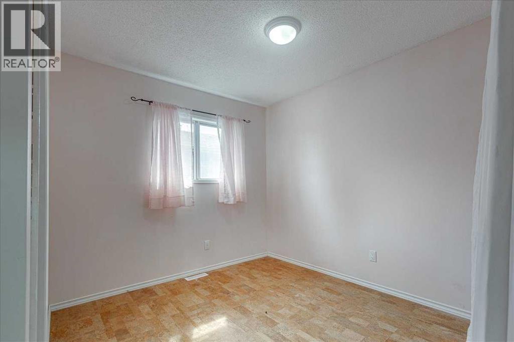 3811 52 Avenue - Image 28