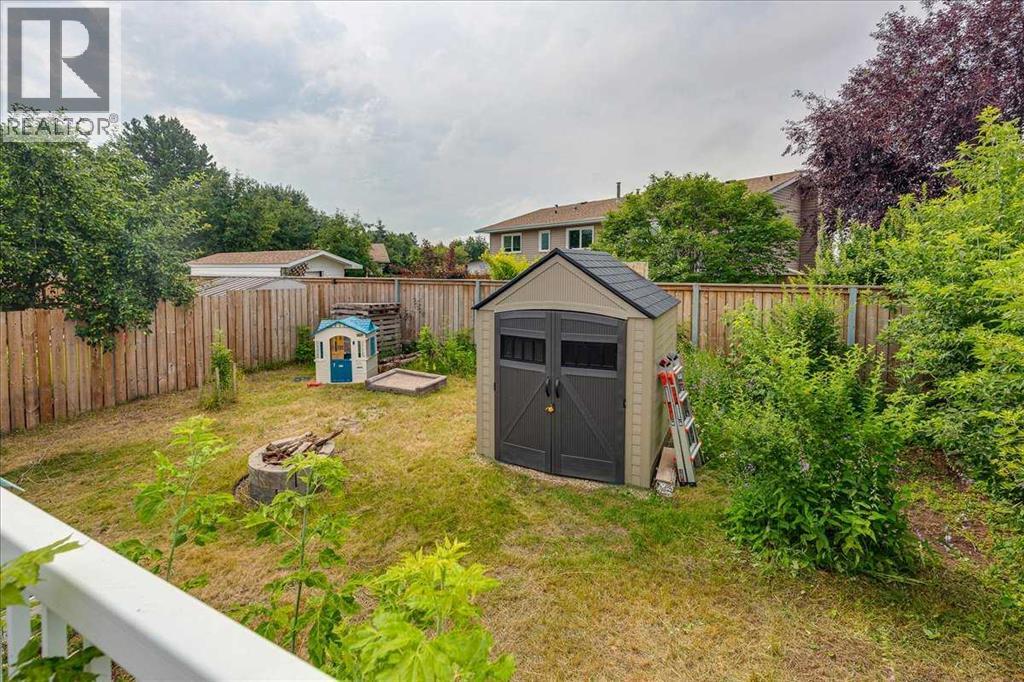 3811 52 Avenue - 49