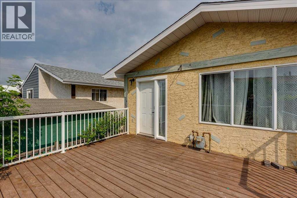 3811 52 Avenue - 50