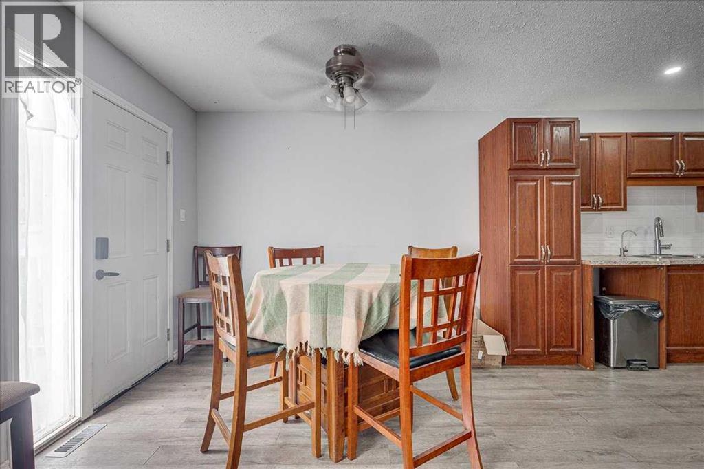 3811 52 Avenue - Image 13