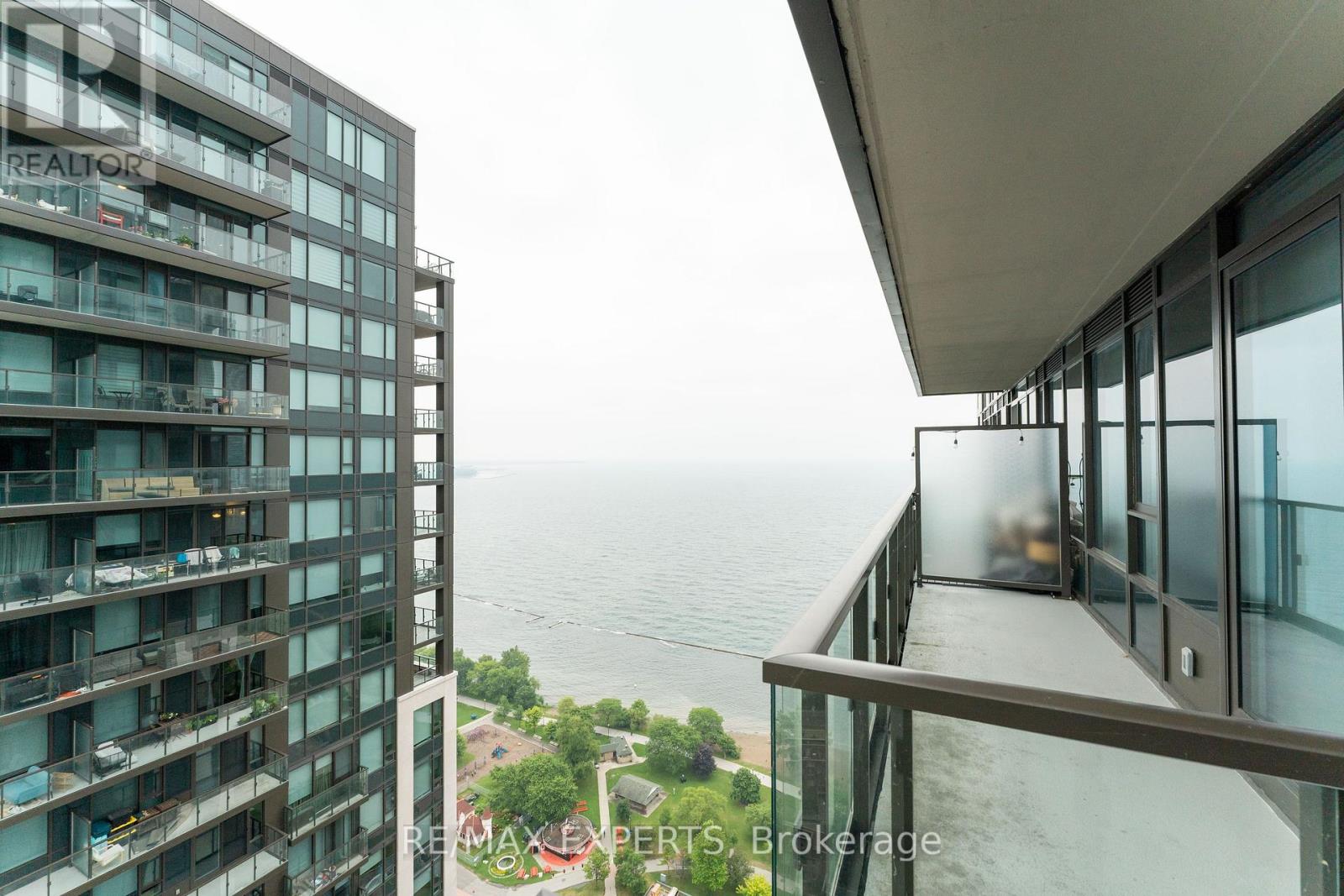 #3802 1928 LAKE SHORE BOULEVARD W - Image 25