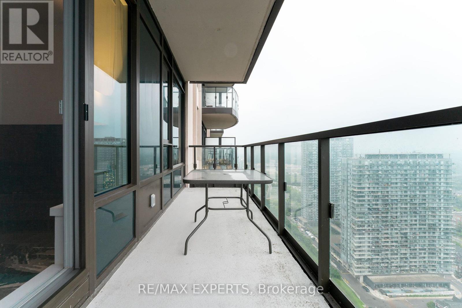 #3802 1928 LAKE SHORE BOULEVARD W - Image 26