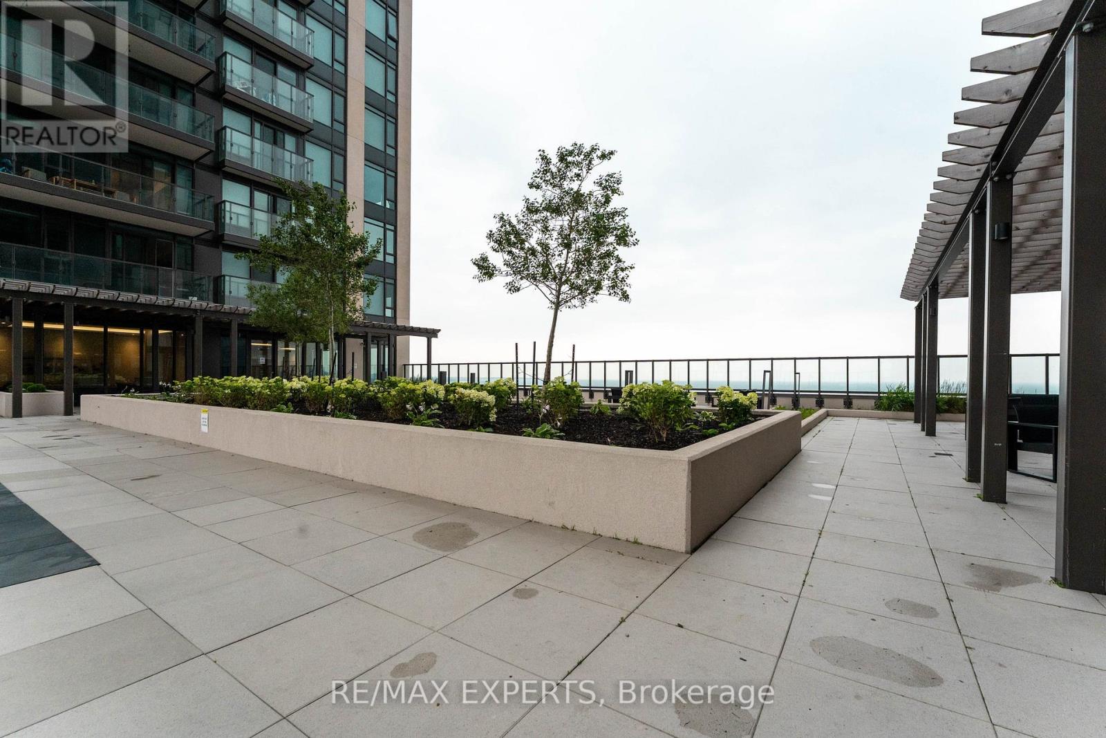 #3802 1928 LAKE SHORE BOULEVARD W - Image 44