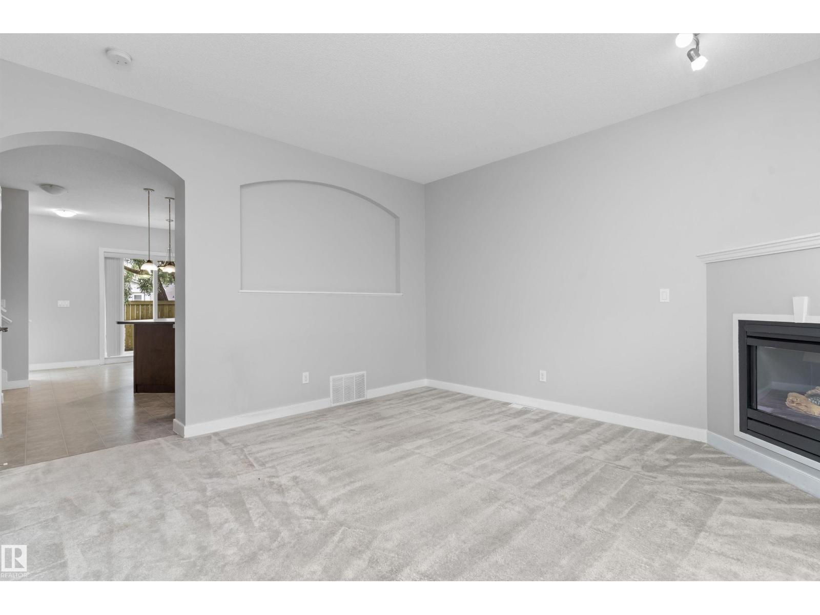 7 13825 155 Avenue NW - Photo 9