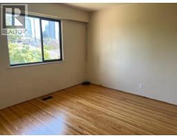 4840 Parker Street, Burnaby, BC V5C3E3 Photo 9