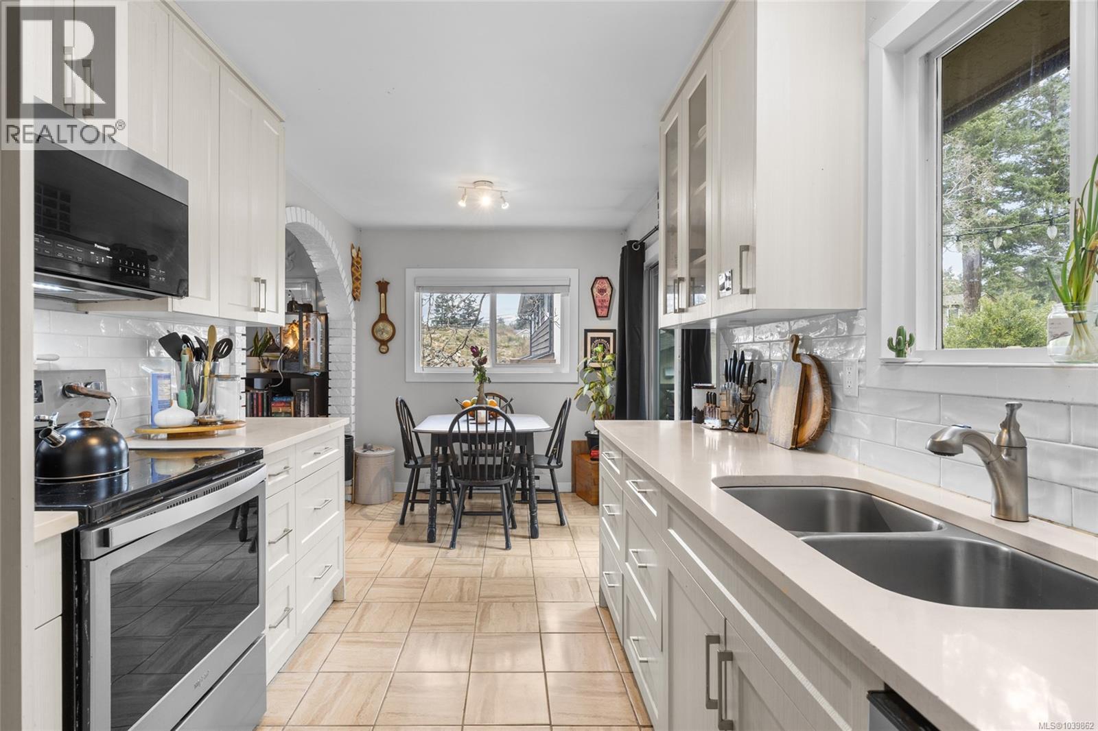 661 Marlisa Pl - 9
