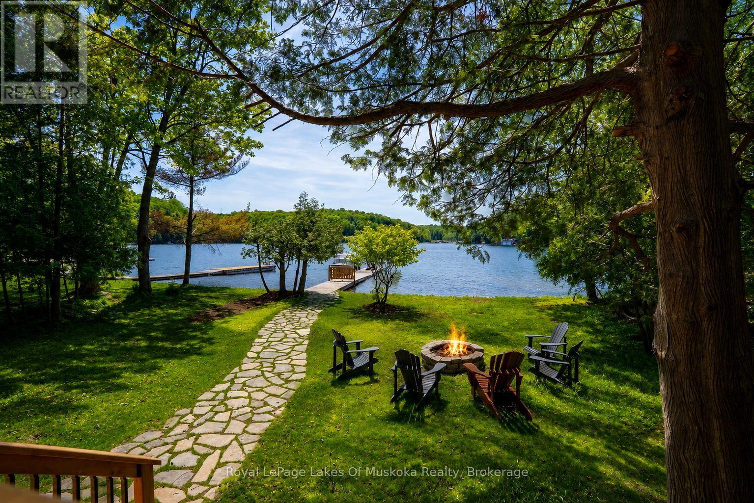 21 BEAUMONT BAY RD