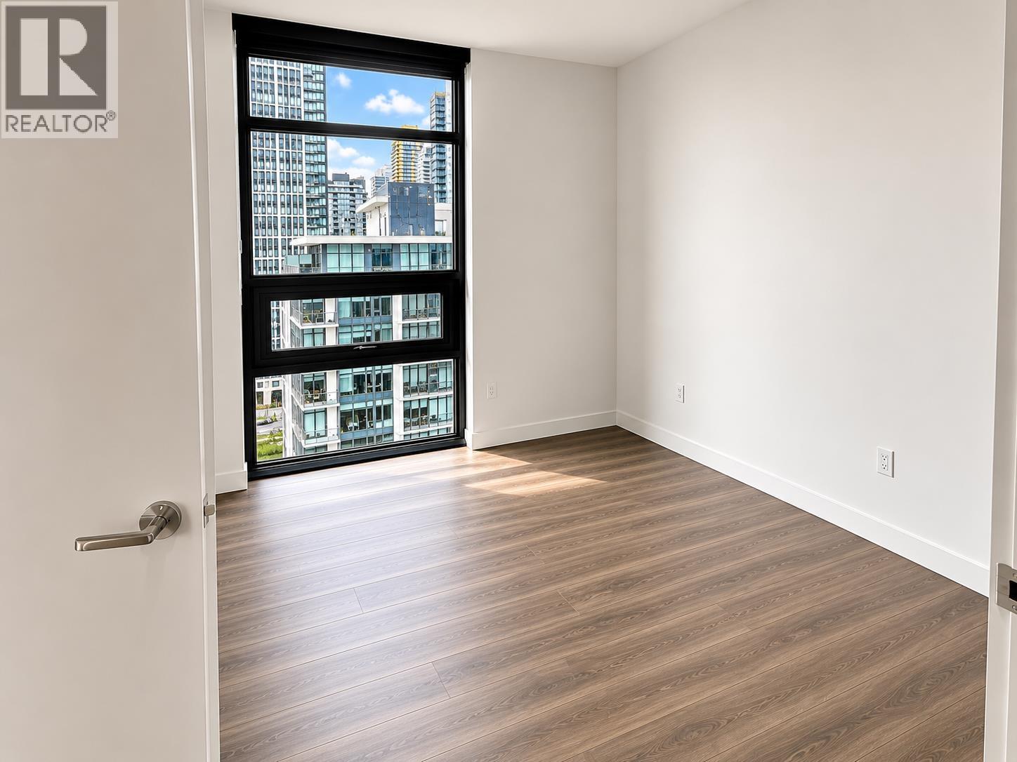 2 Bed, 1 Bath House for Rent in Burnaby – 1502 6608 SUSSEX AVE AVENUE, Burnaby – MLS# R3154010 - Image 10