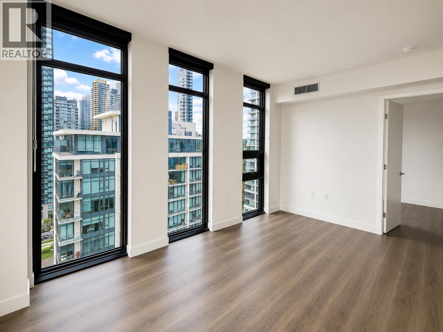 2 Bed, 1 Bath House for Rent in Burnaby – 1502 6608 SUSSEX AVE AVENUE, Burnaby – MLS# R3154010 - Image 9