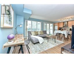 1014 - 300 Front Street W, Toronto, ON M5V0E9 Photo 6