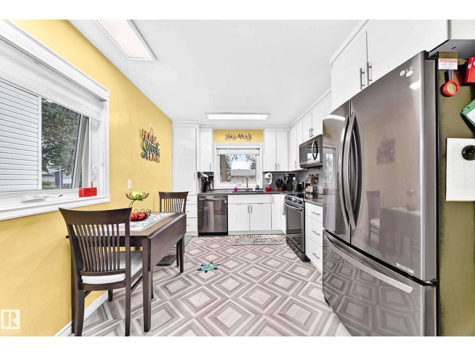 10524 128 AV NW - Image 12