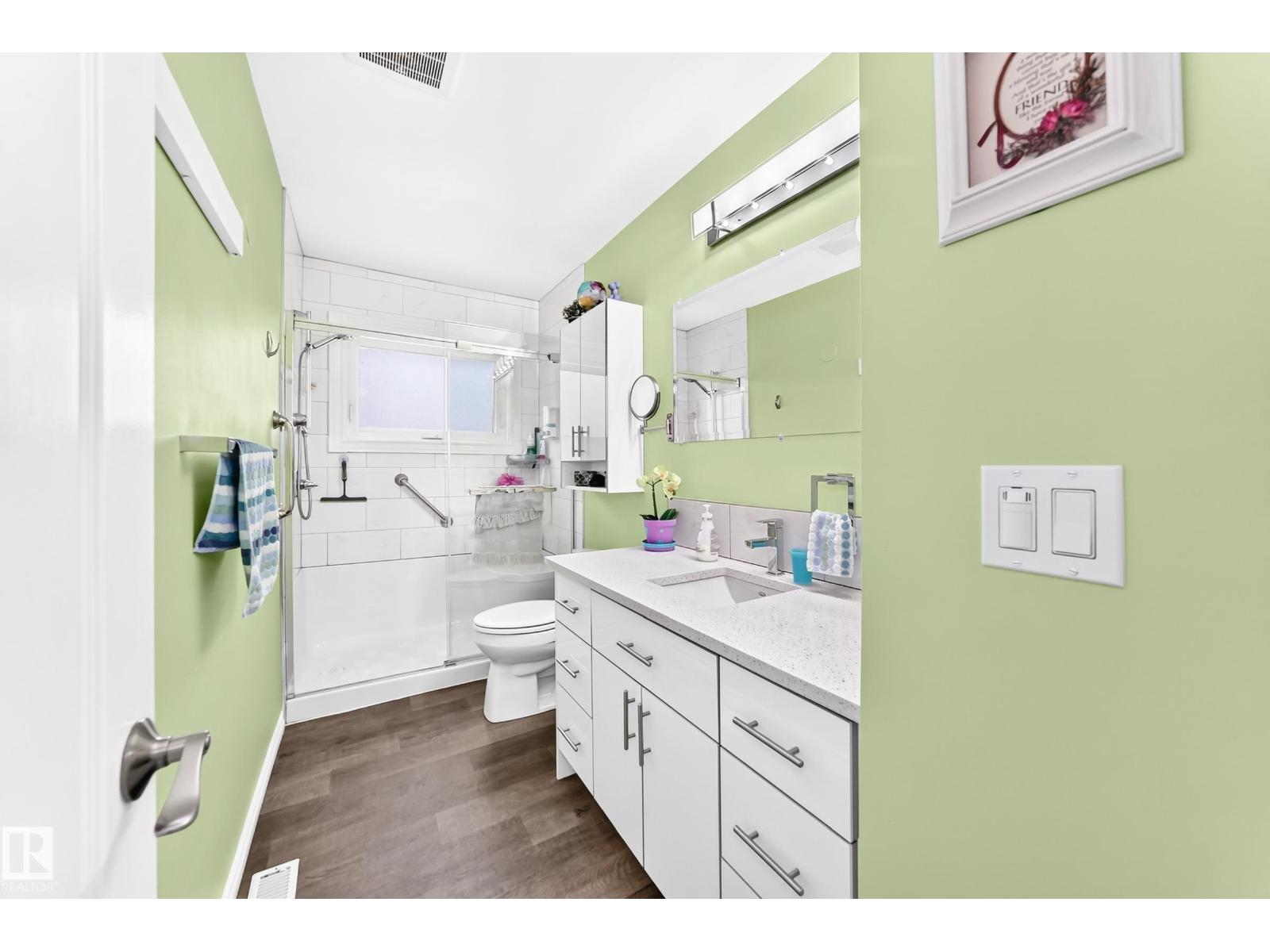 10524 128 AV NW - Image 23