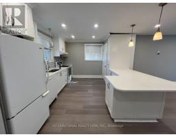 101 - 73 Murray Drive, Aurora, ON L4G2C2 Photo 8