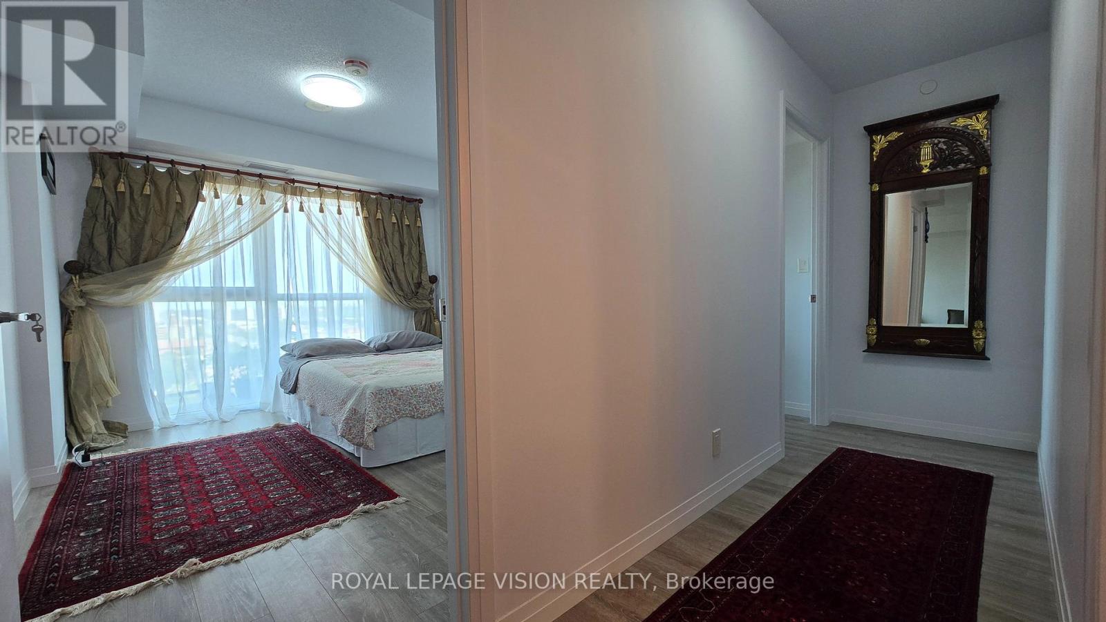#1812 2150 LAWRENCE AVENUE E - 5