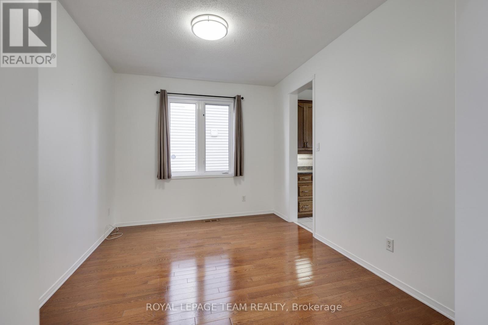 5 Bed, 4 Bath House for Rent in Ottawa – 35 NORGOLD CRESCENT, Ottawa – MLS# X13655604 - Image 20