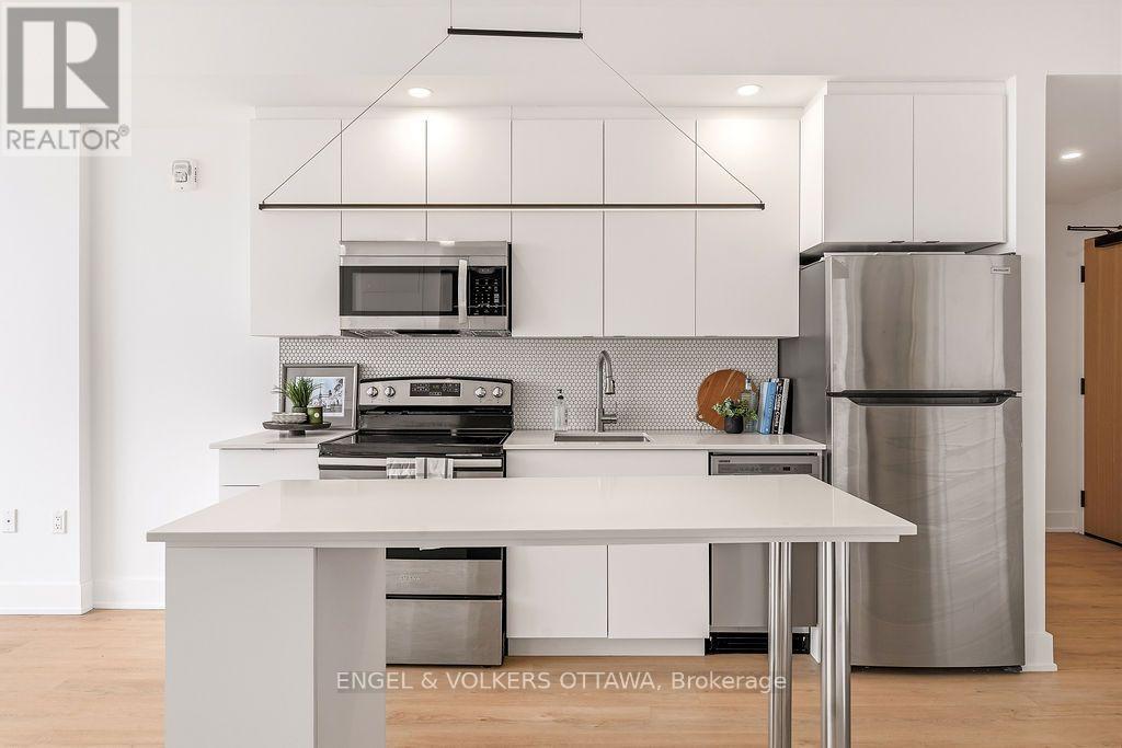 1 Bed, 1 Bath House for Rent in Ottawa – 1206 – 929 RICHMOND ROAD, Ottawa – MLS# X13655616 - Image 1