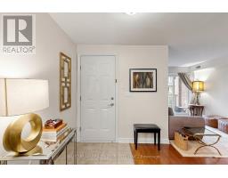 201 - 10 Brian Peck Crescent, Toronto, ON M4G4K4 Photo 12