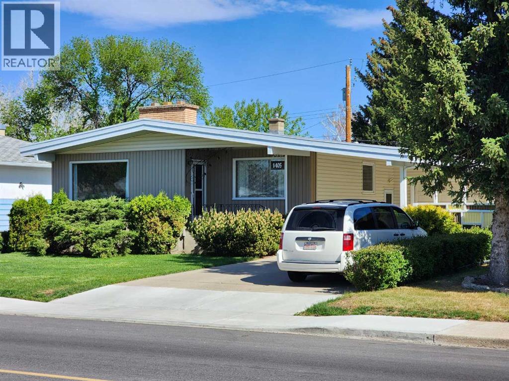 1405 13 Avenue N, Lethbridge — photo 2