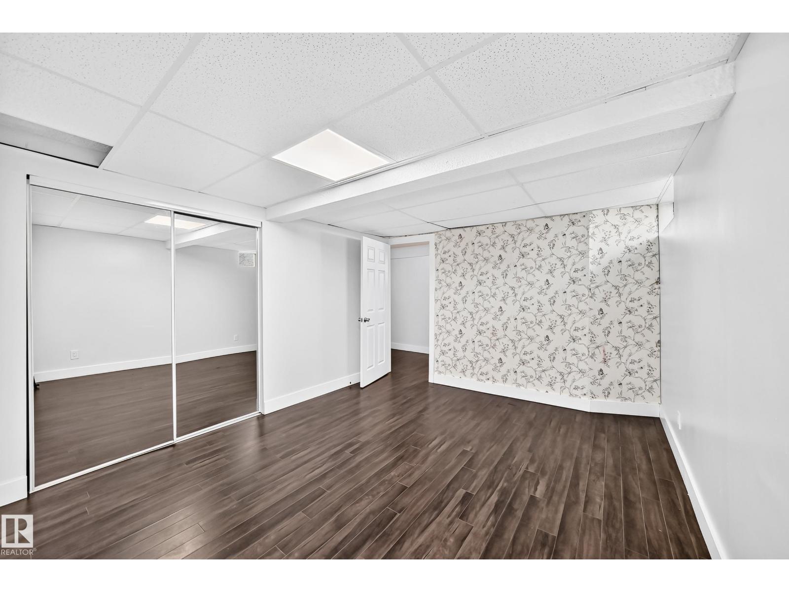 2112 36 ST NW - 24