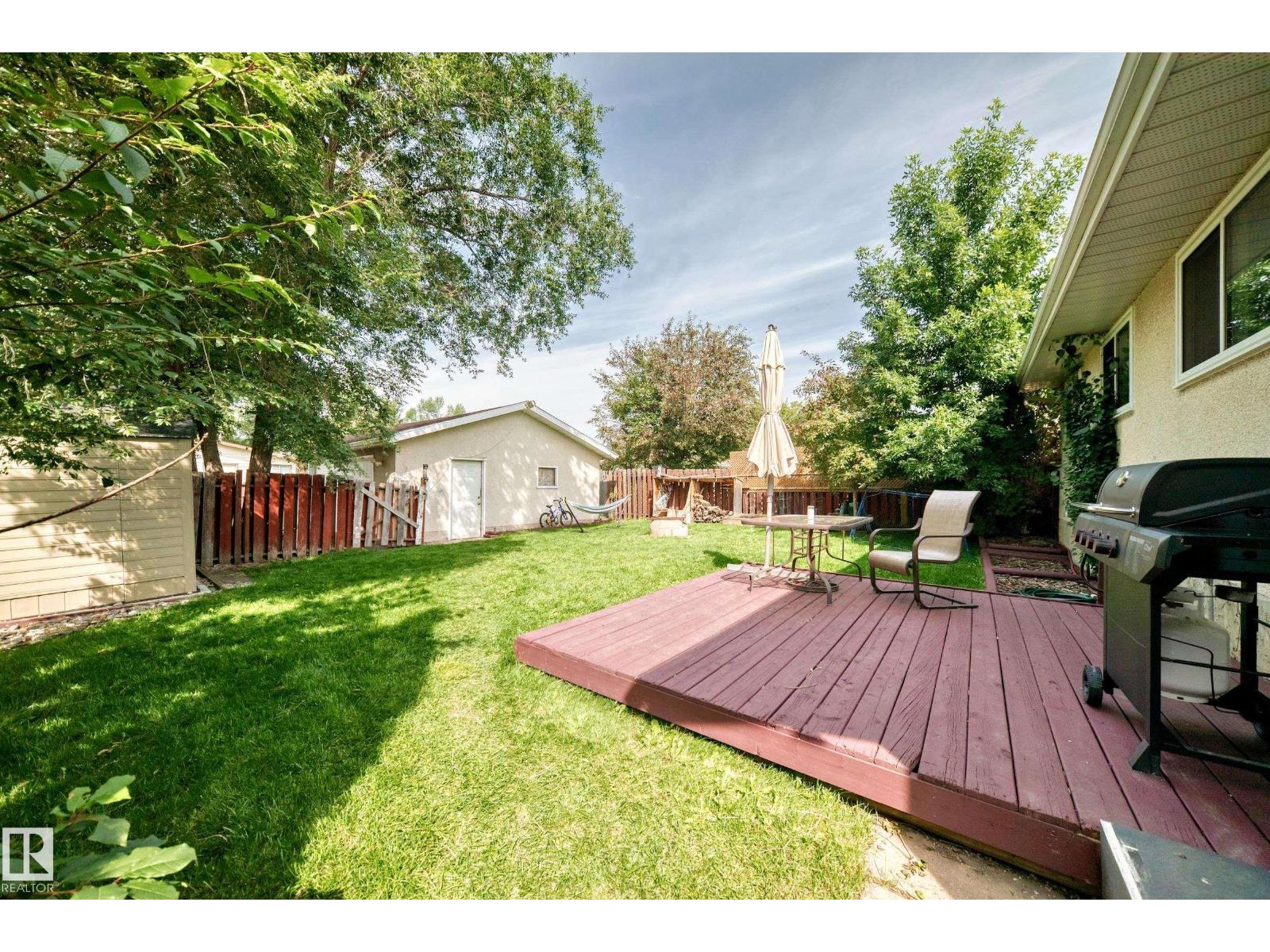2112 36 ST NW - Image 33