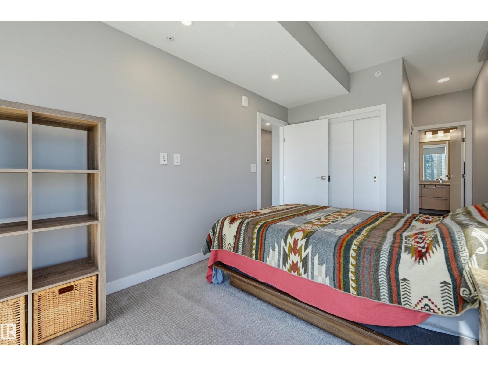 #2804 10180 103 ST NW - 19